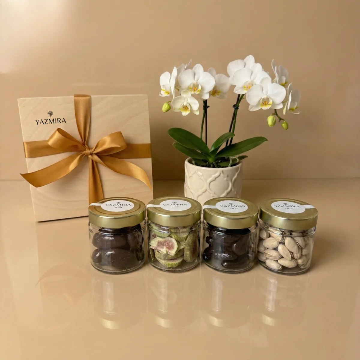 Golden Snack Collection – Figs & Dates
